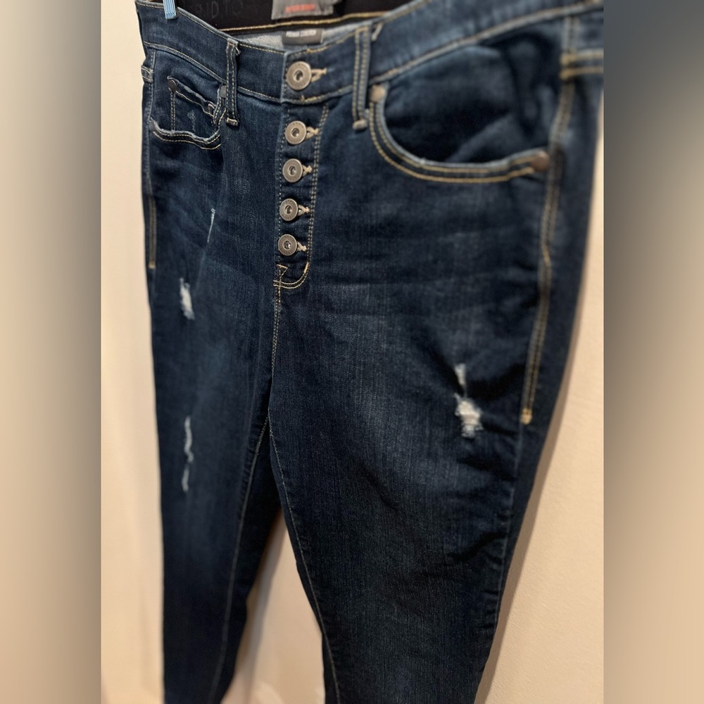 Torrid, 14R, Sky High Skinny Jeans - EUC - Picture 3 of 10